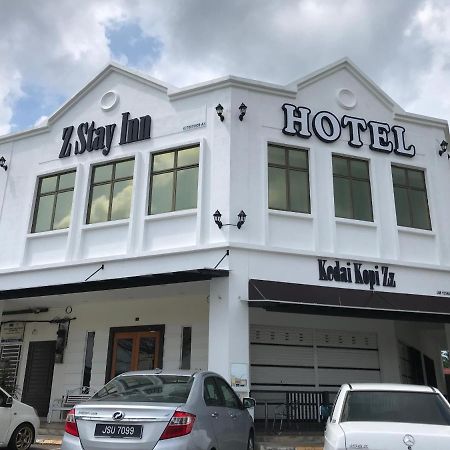 Oyo 90506 Z Stay Inn Hotel Simpang Renggam Extérieur photo